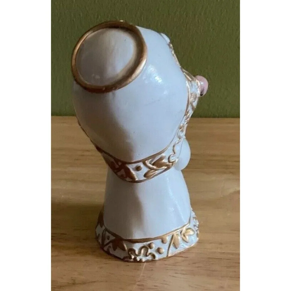 Ceramic‎ Nativity Set Small, 10 Pieces, Unbranded, White And Gold,